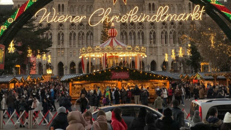 Top 5 hotels near the Vienna Christmas Market